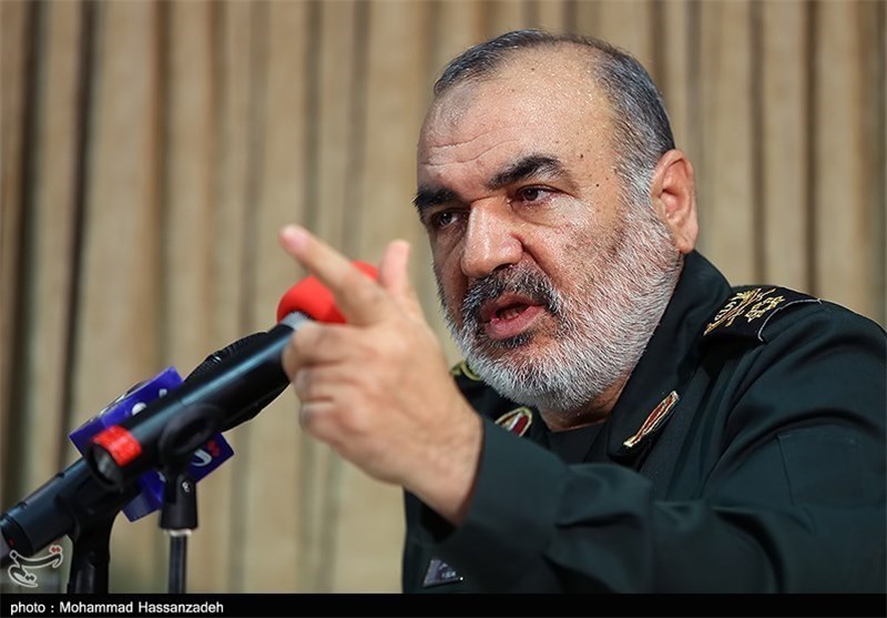 ترکیه ظرفیت تأثیر بر ۱۰متر آن طرف‌تر از خود را هم ندارد/ زنگِ خطر قدرت‌یابی داعش برای آمریکا/ ترکیه ناتوان استراتژیک با یک ارتش فانتزی است 