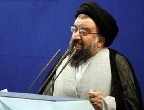 مسئله نظارت مجلس خبرگان بر رهبری در قانون اساسی نیامده است