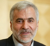عوض حیدرپور: احمدی‌نژاد رضاخان دوم است، توپخانه را خاموش نکنید! 