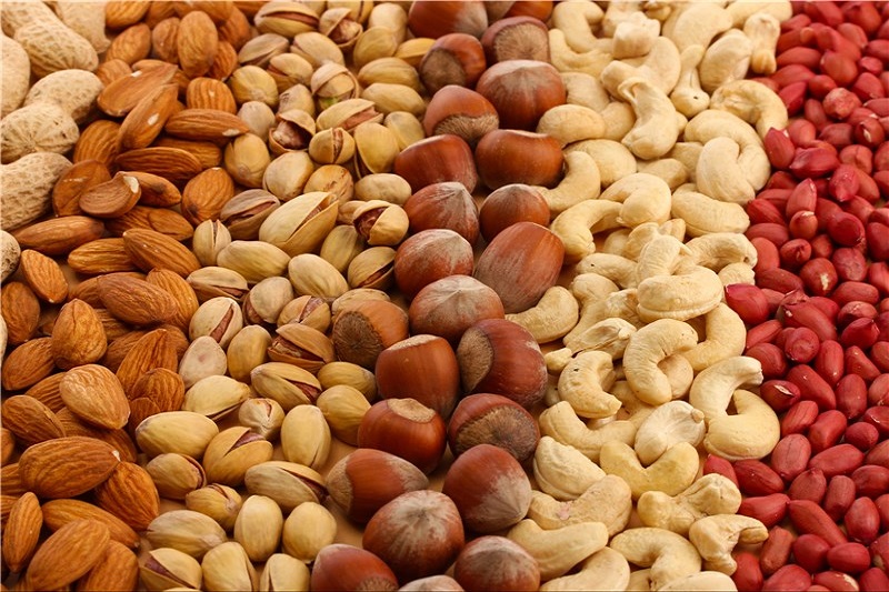 آجیل قیمت مصوب ندارد/فروش آجیل نامرغوب در شب یلدا تشدید شد