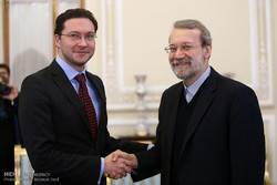 Bulgarian FM, Larijani meet in Tehran 