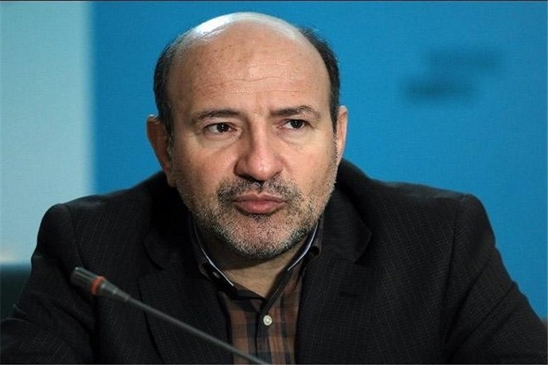  کیفیت بنزین‌ها باید کارشناسی شود/دولت به توسعه حمل‌ونقل عمومی توجه کند 