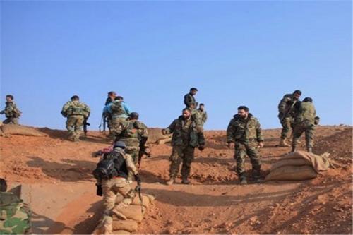 ادامه عملیات ارتش در حومه حلب؛انهدام مقرها و کانون‌های داعش