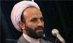 اولویت مقابله با استکبار، از کار انداختن رسانه‌هایی است که در مسیر آمریکا حرکت می‌کنند 