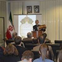 Persian language center opens in Moscow 