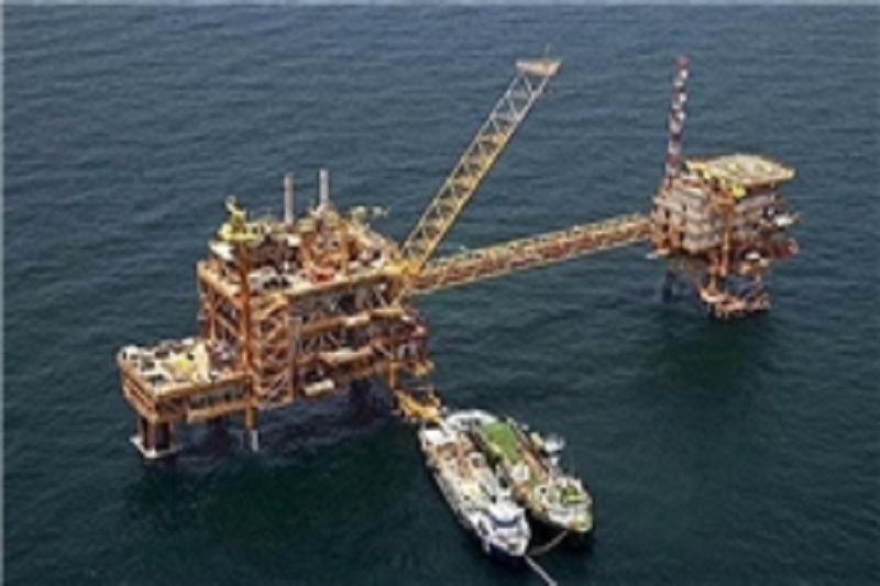 تحقیر شرکت‌های ملی بهره‌بردار در مصوبه الگوی جدید قراردادهای نفتی هیأت وزیران