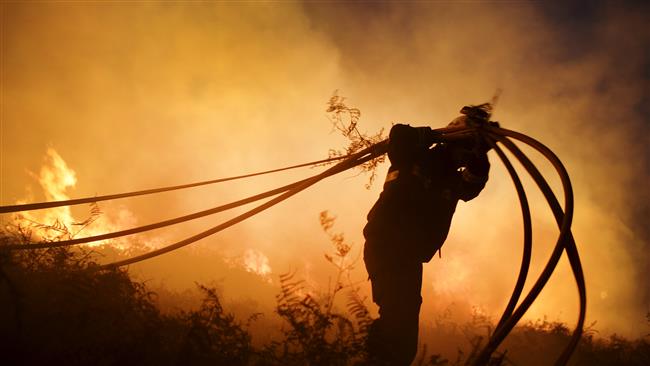 Spanish firefighters over 130 fires in winter 