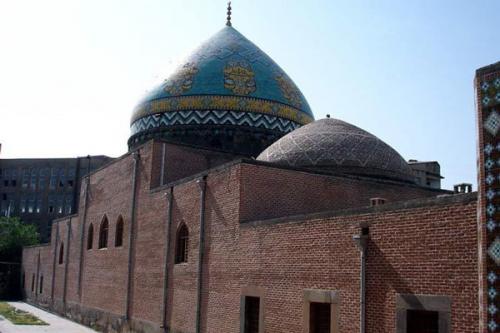 ایران مرمت‌های نادرست مسجد کبود ارمنستان را اصلاح می‌کند