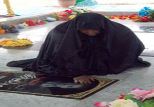 همسر شیخ را مجبور به کشف حجاب کردند 