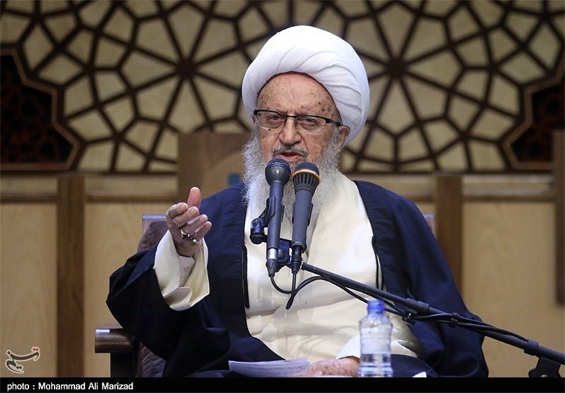 آیت‌الله مکارم‌شیرازی: جهان اسلام انتقام شیخ نمر را از رژیم آل‌سعود می‌گیرد 