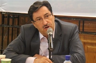 زنگ سقوط آل سعود به صدا در آمده است/باب مذاکره با عربستان بسته شد