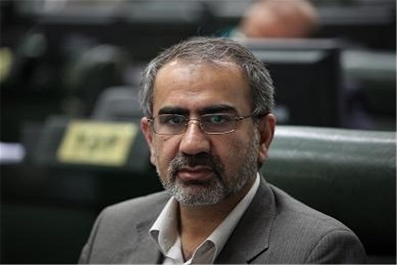 انتقاد رئیس کمیته اقتصادی مجلس از پیشنهاد دولت برای افزایش سن بازنشستگی به ۳۳ سال