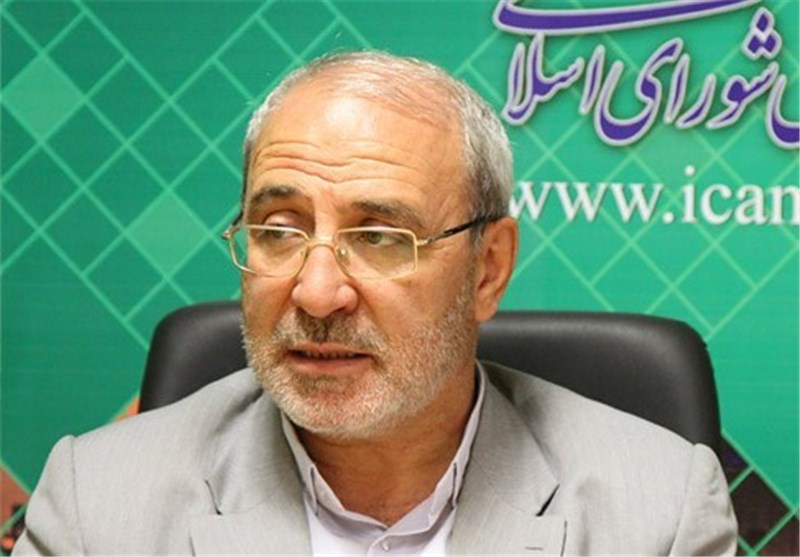 تجمیع بیمه‌ها، حق کارگران را ضایع می‌کند 