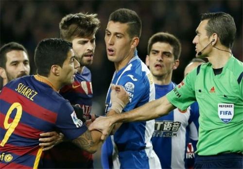 مجازات جدید در انتظار سوارز به دلیل درگیری با بازیکنان اسپانیول