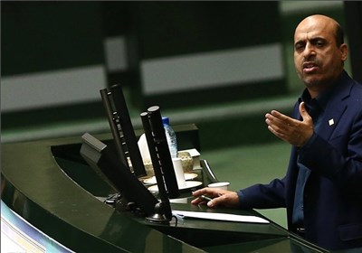 دولت نمی‌خواهد در برابر اقدامات آمریکا موضع شفاف بگیرد/ مجلس خواستار توقف اجرای برجام است/ باید تکلیف مصوبات کنگره آمریکا مشخص شود