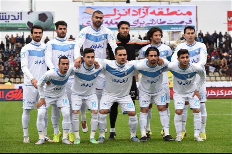 وزیر ورزش به موضوع کناره‌گیری تیم ملوان بندرانزلی از لیگ برتر ورود کند