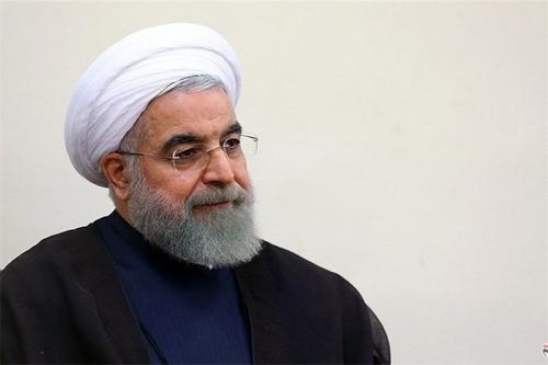  نامه ۱۳ اقتصاددانان مجلس به روحانی:دولت باید بودجه چند دوازدهم همراه لایحه بدهد