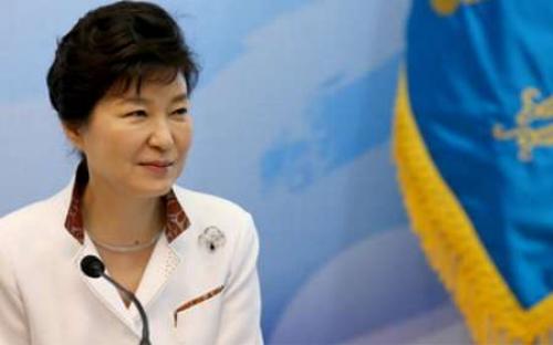 S. Korean president urges enhancement of ties with Iran 