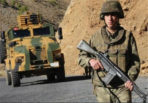 کشته شدن ۴ نفر در تازه ترین خشونت‌ها در جنوب شرق ترکیه 