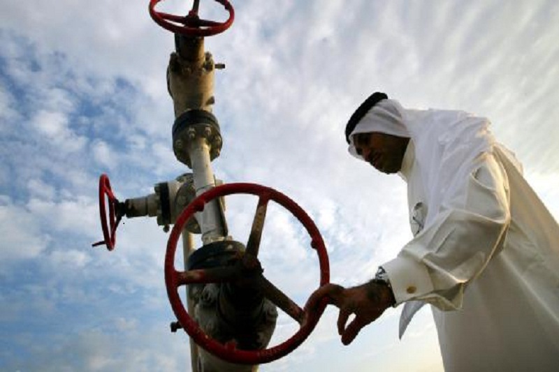 توطئه نفتی علیه ایران/ چرا بزرگترین شرکت نفتی جهان به فکر فروش سهام خود افتاده است؟