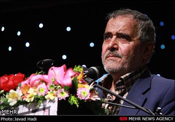 شعر علی انسانی برای مشفق کاشانی/ رواست گویمت دعبل عجم مشفق