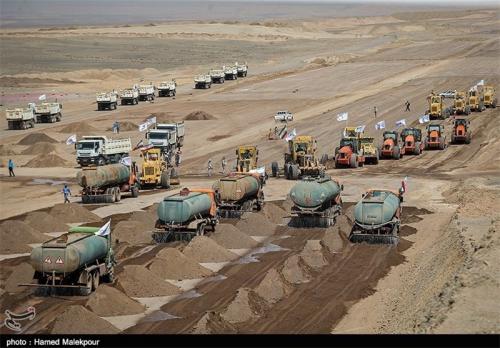 مذاکره با ۵ کشور اروپایی و آسیایی برای ساخت آزادراه‌ 