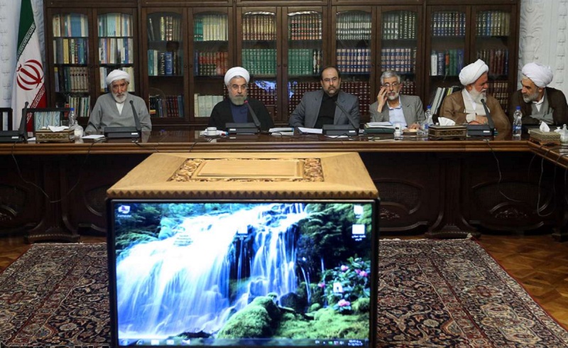 غلبه روزمرهگی بر شورای عالی انقلاب فرهنگی/ قوانین شبههبرانگیز و موازی کاریهای ممتد/عملکرد ضعیف در ترسیم شریان فرهنگی کشور