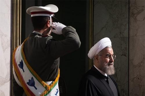 استقبال رسمی روحانی از رئیس‌جمهور چین