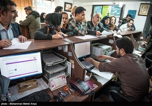 اولتیماتوم یارانه‌ای دولت "دفاتر پیشخوان" را شلوغ کرد 
