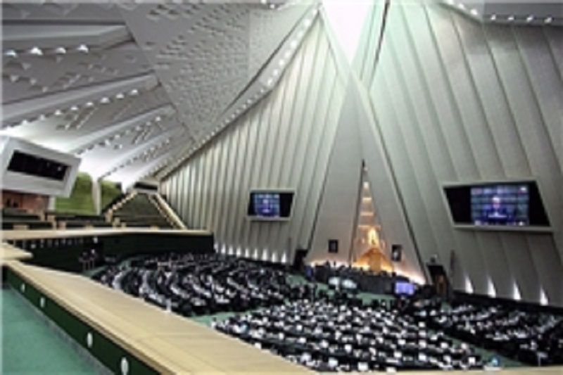 ابراز تأسف از مواضع رئیسجمهور درباره بررسی صلاحیتها/ جنجالآفرینی دولت برای فرار از پاسخگویی