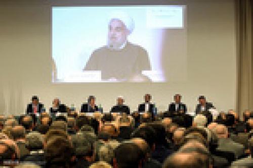 Rouhani attends Iran, Italy economic forum 