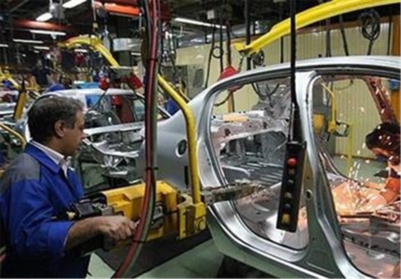 ایران خودرو برای احداث کارخانه در عمان قرارداد بست 