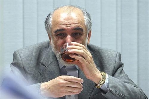  خرید محصولات پتروشیمی خارج از بورس توسط برخی شرکت ها منطقی است 
