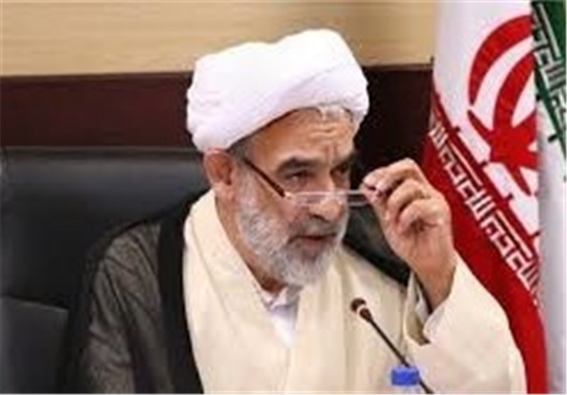 برخی بدنبال تنزل جایگاه خبرگان هستند/کسی خود را معیارانقلاب نداند