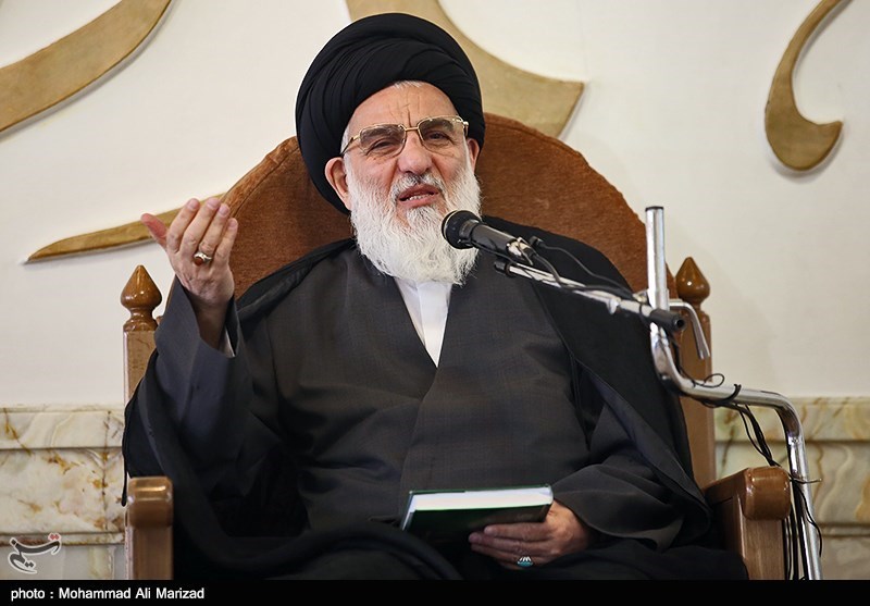 جنبه معنوی مجلس خبرگان رهبری فدای رقابت سیاسی نشود 