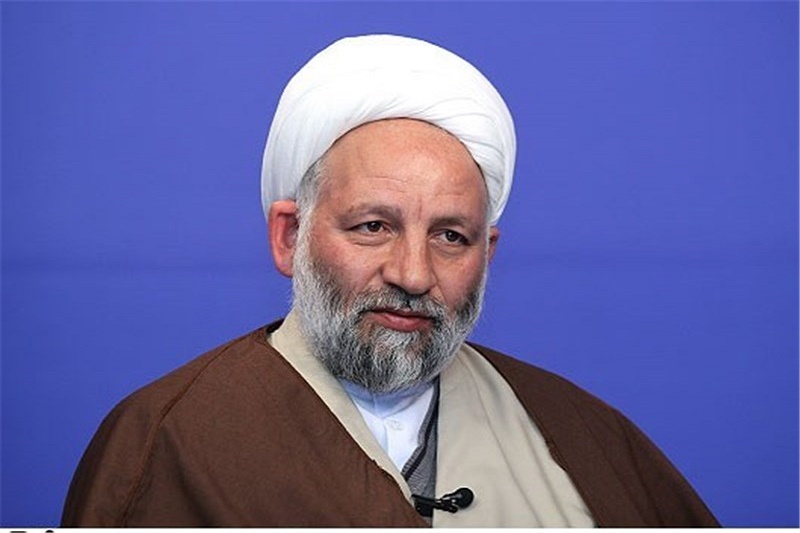 جبهه پایداری از لیست ائتلاف اصول‌گرایان حمایت می‌کند/ خودم انصراف دادم و توصیه می‌کنم دیگران هم انصراف دهند