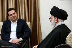 Leader receives Greek premier 