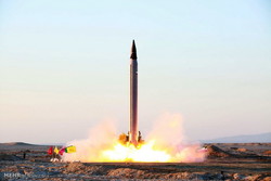 Simorgh’ carrier, ‘Emad’ ballistic missile on display in Feb. 11 rally 
