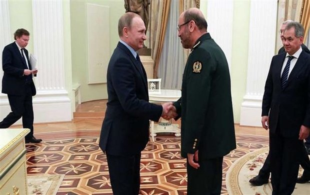 Defense min., Russia’s Putin confer on regional coop. 