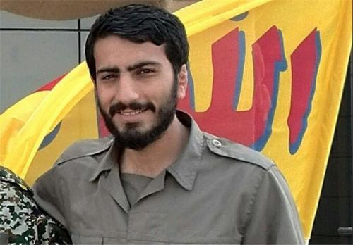 زندگی‌نامه شهید صدرزاده در دست نگارش/ افقه: کتاب را به استخاره شهید می‌نویسم