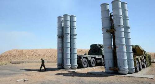Russia to send S-300 air defense system to Iran 