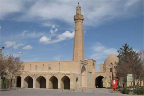 «درب» ۴۰۰ ساله مسجد جامع نایین پیدا شد