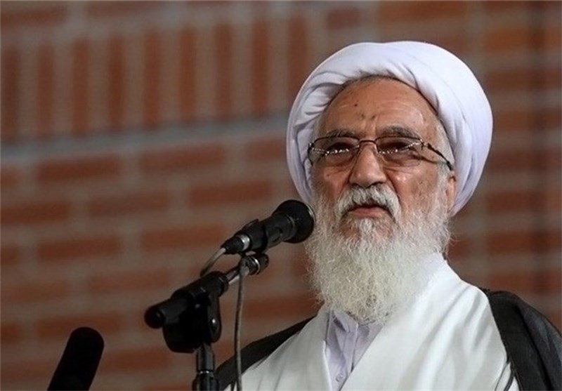 قبل از همه به آیات جنتی، یزدی و مصباح رأی می‌دهم/ مردم ضدانگلیسی رأی بدهند/ در لیست هاشمی نبودم که حالا از آن خارج شوم
