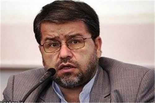 حل مشکلات معیشتی اهمیتی برای اصلاح طلبان ندارد/مردم به لیست «انگلیسی» رای نمی‌دهند