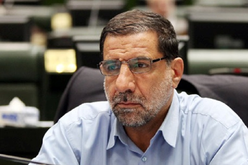 کوثری:بسته ها ی اقتصادی دولت همه نمایشی بود
