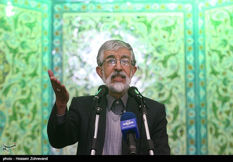 سعی کنید به همه لیست اصولگرایان به طور کامل رای دهید 