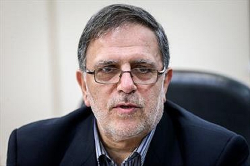 بانک‌ها مشغول واسطه‌گری شدند/تخطی بانکداران از نرخ تعیین شده