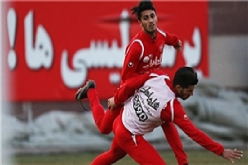 خالقی‌فر با تیم کار کرد/ تمرین با طراوت سرخپوشان خنده آنها را درآورد!