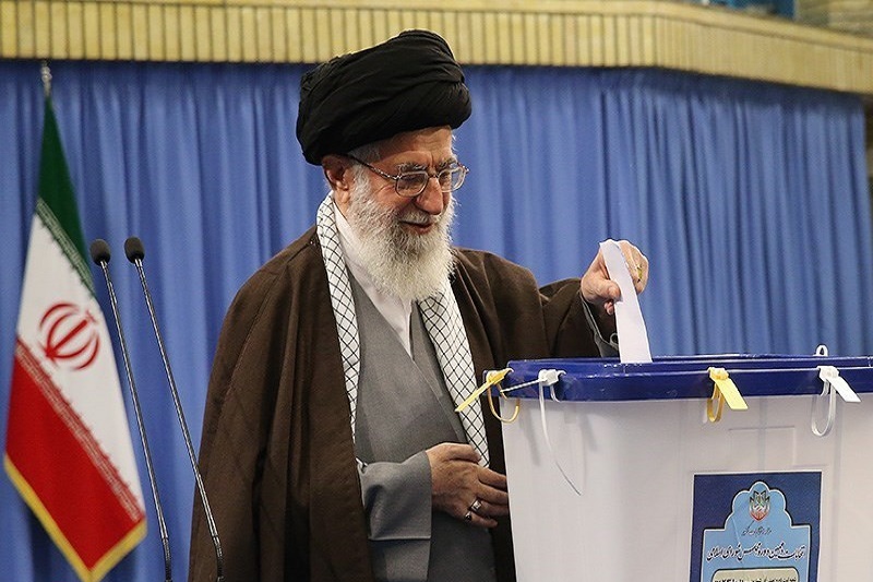 رهبرانقلاب در انتخابات مجلس شورای اسلامی و خبرگان رهبری شرکت کردند
