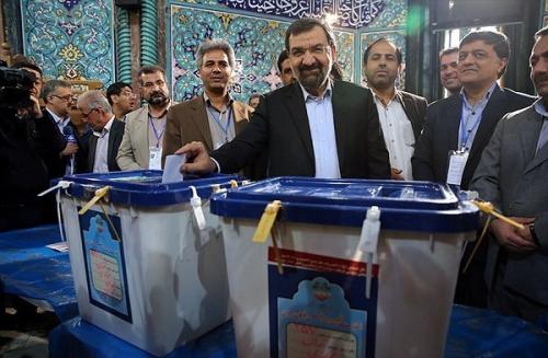 عکس:انتخابات خبرگان رهبری و مجلس در حسینیه ارشاد تهران